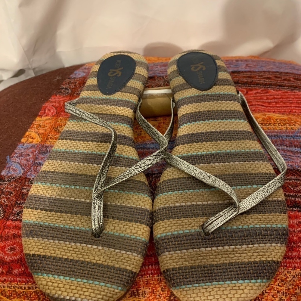 Yosi Samra striped footbed flip flops 9